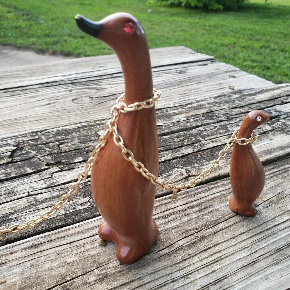 Vtg‎ Mid Century Wood Penguin/duck Trio Linked w/Chain Rhinestone Eyes Hong Kong